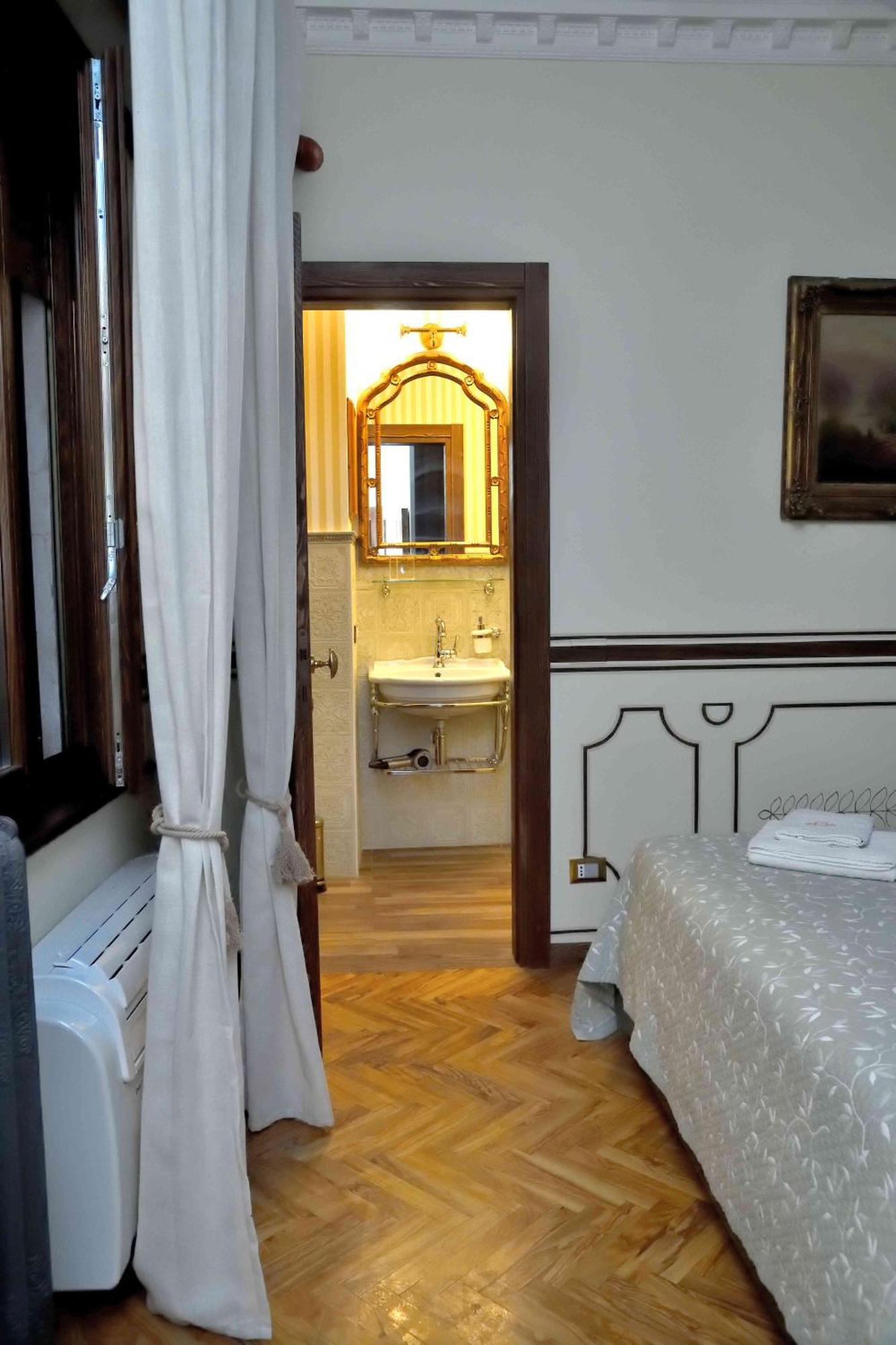 Regal House Verona Vescovado Luaran gambar